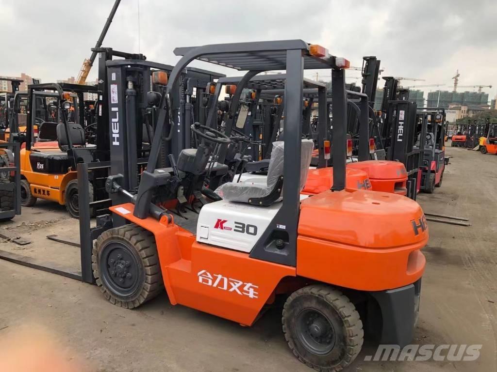 Heli FD 30 Diesel heftrucks