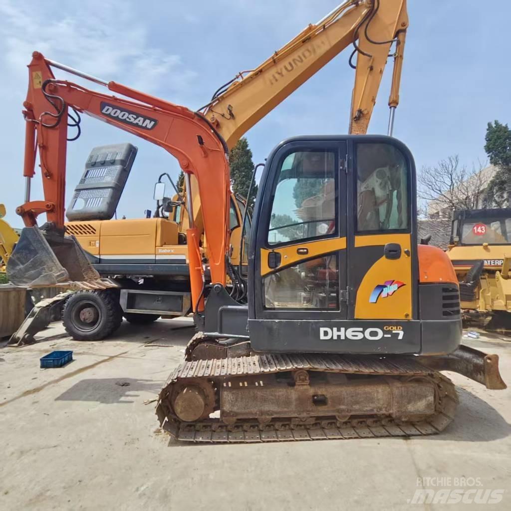 Doosan DH 60-7 Minigraafmachines < 7t