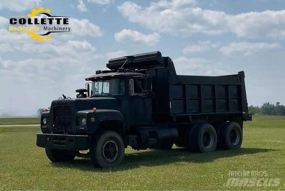 Mack R 688 ST Trekkers