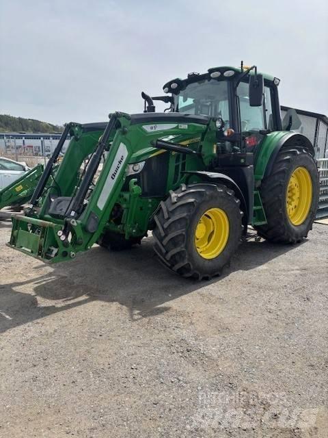John Deere 6120 M Tractoren