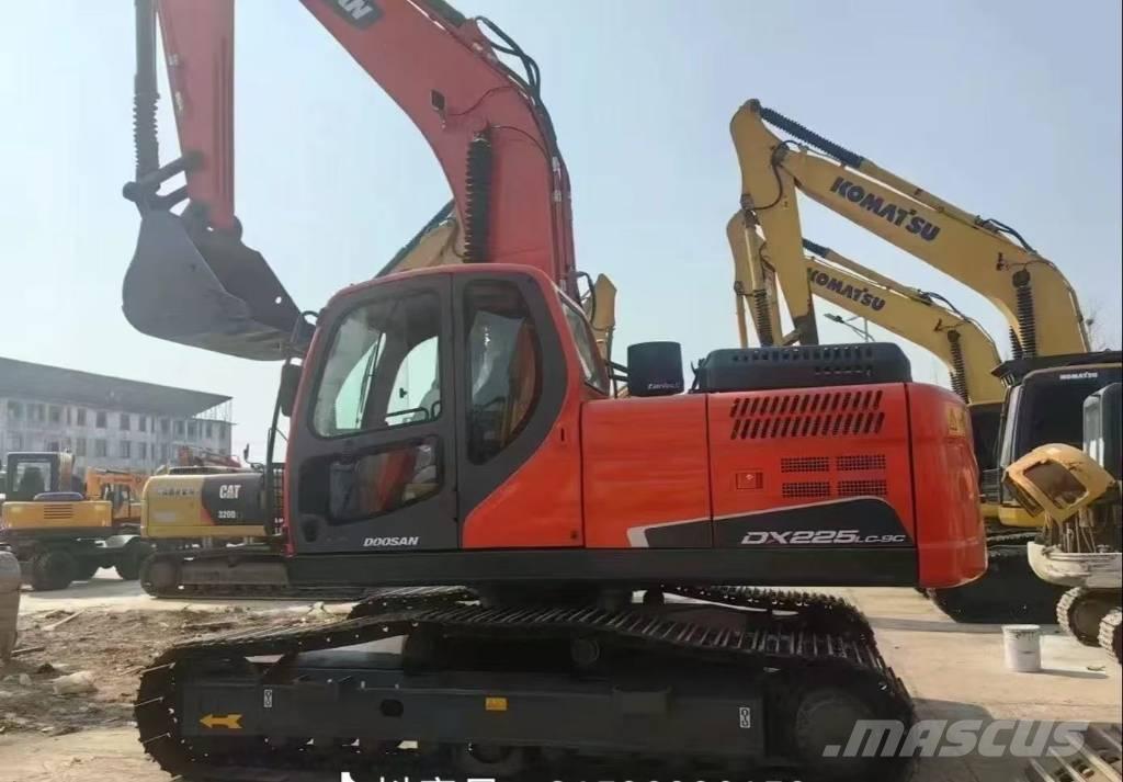 Doosan DX 225 LC Rupsgraafmachines