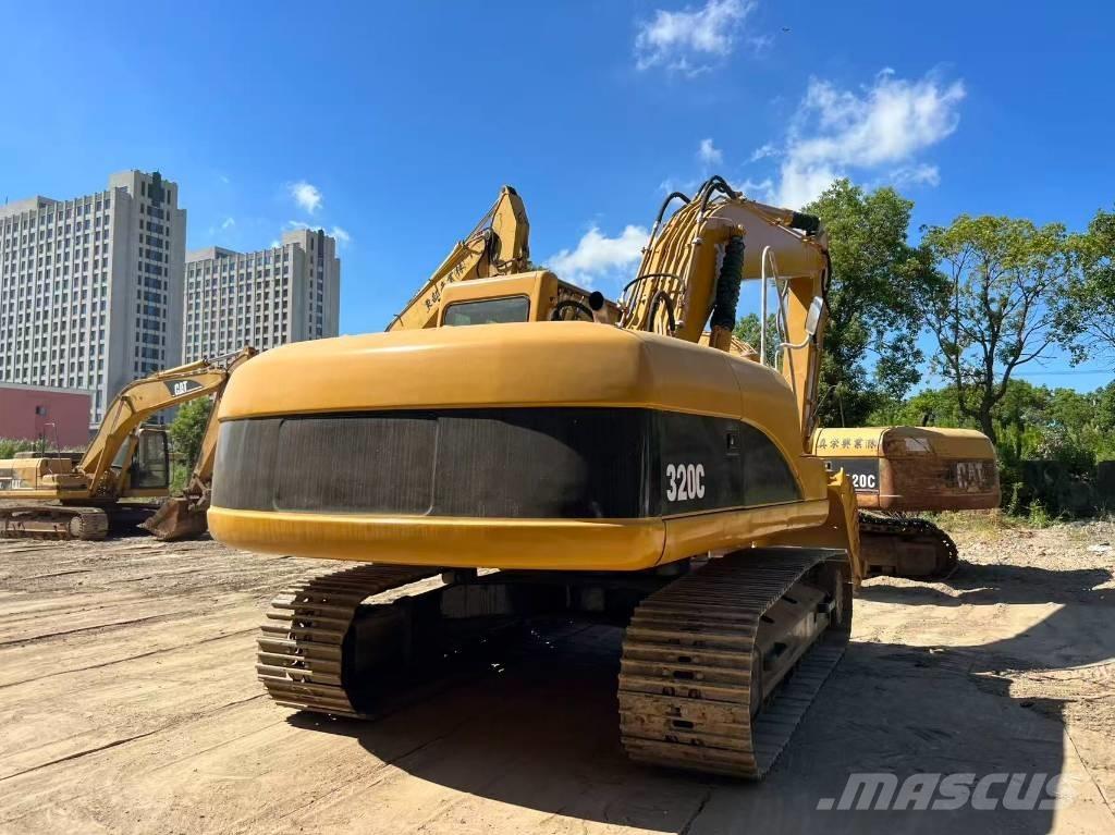 CAT 320 C Rupsgraafmachines
