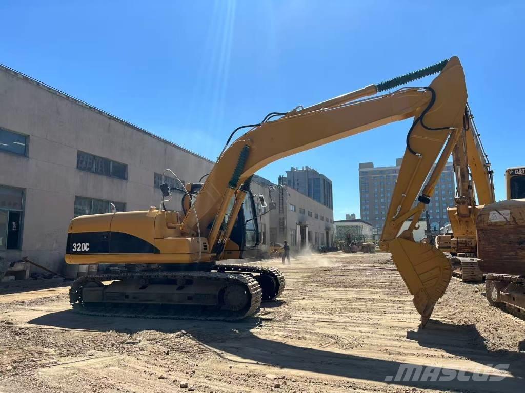 CAT 320 C Rupsgraafmachines
