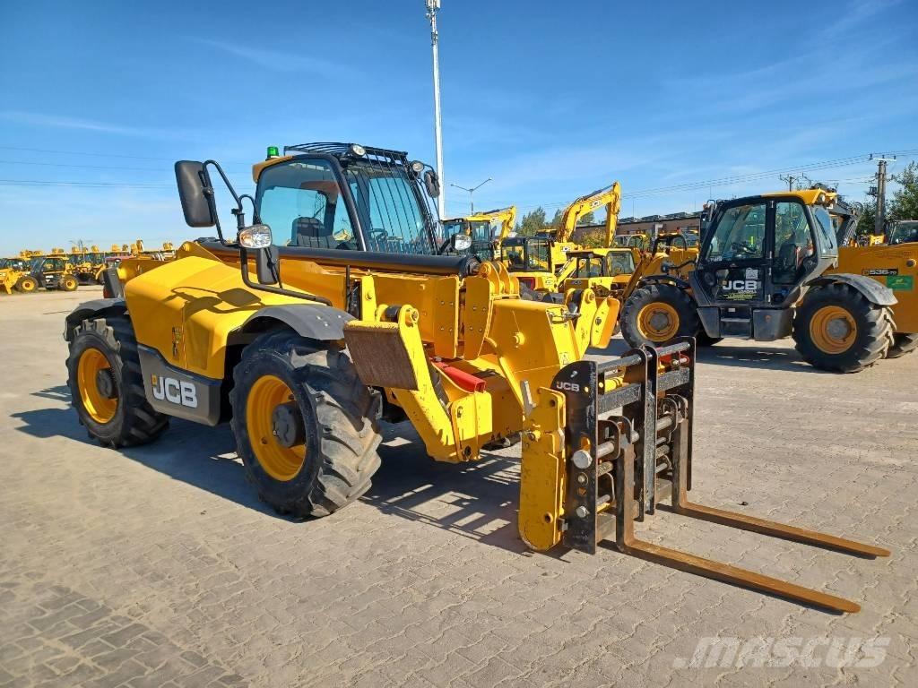 JCB 535-125 Verreikers