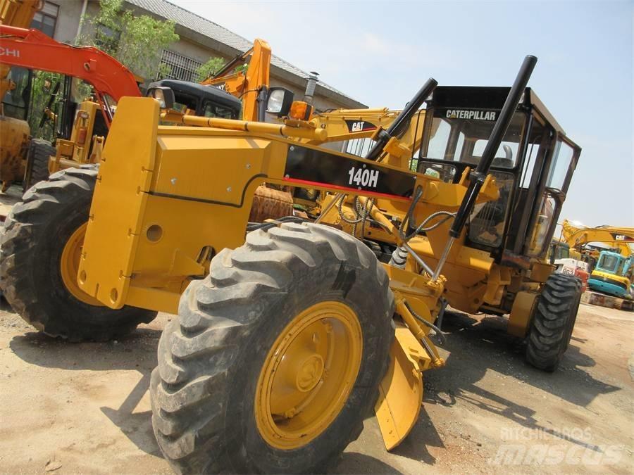 CAT 140 H Graders