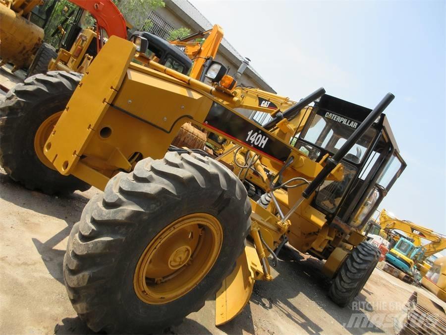 CAT 140 H Graders