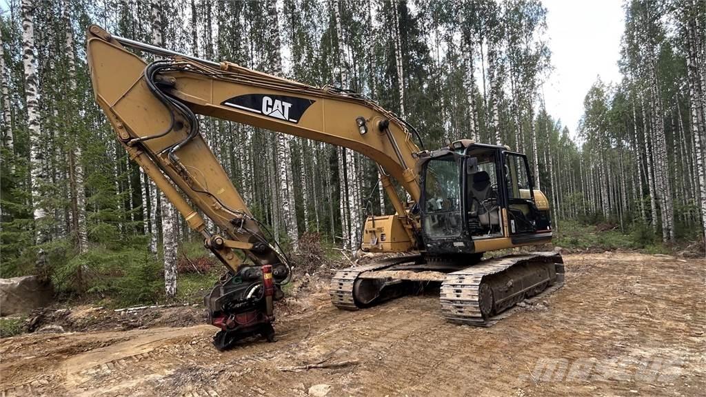 CAT 320C Rupsgraafmachines