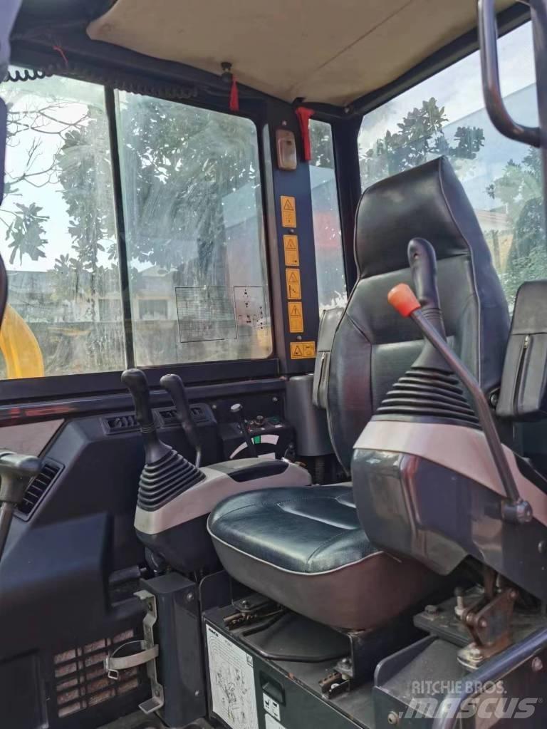 Komatsu PC 56 Minigraafmachines < 7t