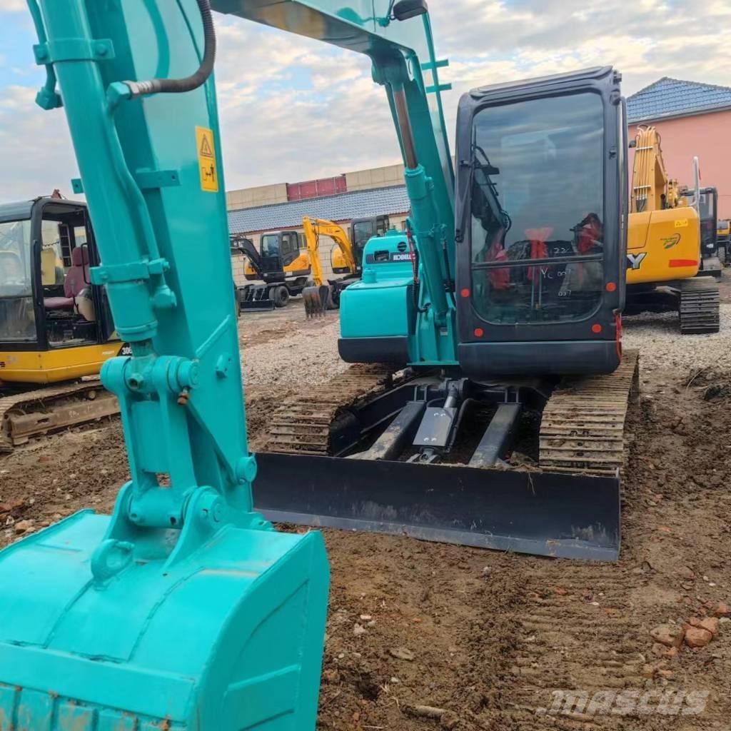 Kobelco SK 75 Rupsgraafmachines