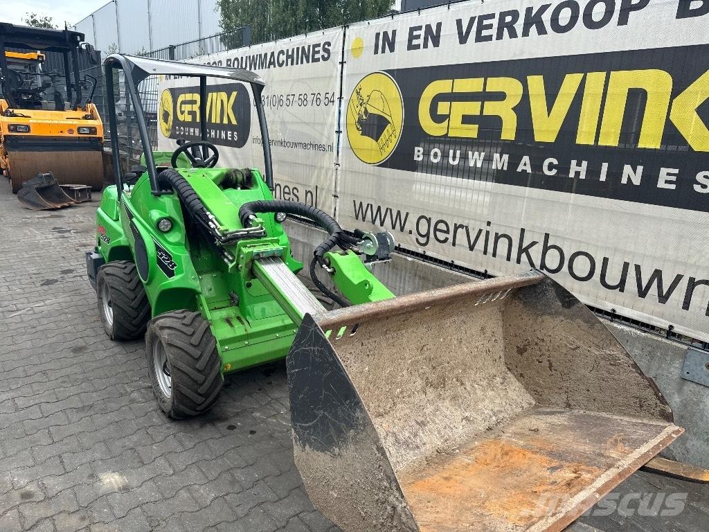 Avant 528 Miniladers
