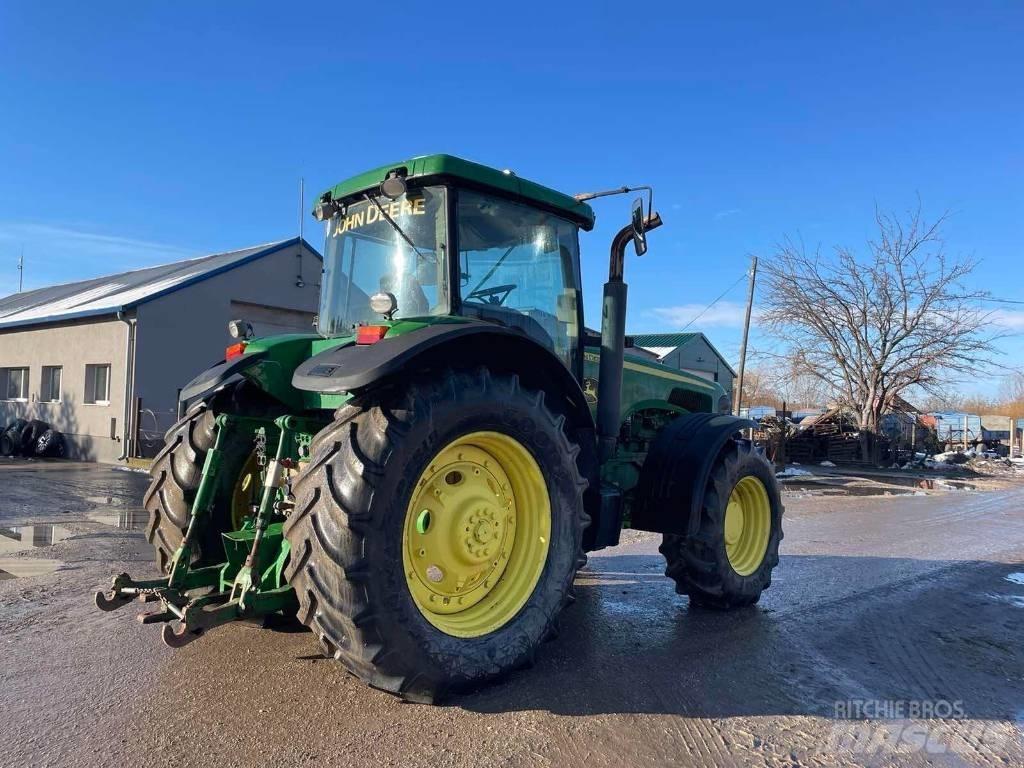 John Deere 8320 Tractoren
