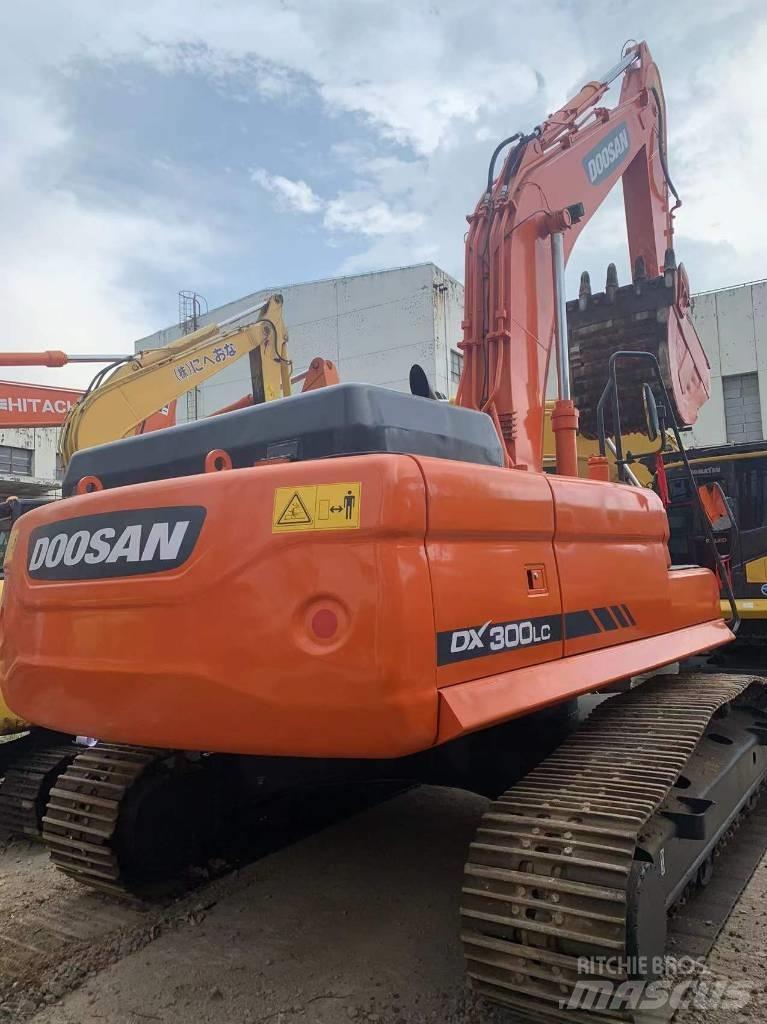 Doosan DX300 Rupsgraafmachines