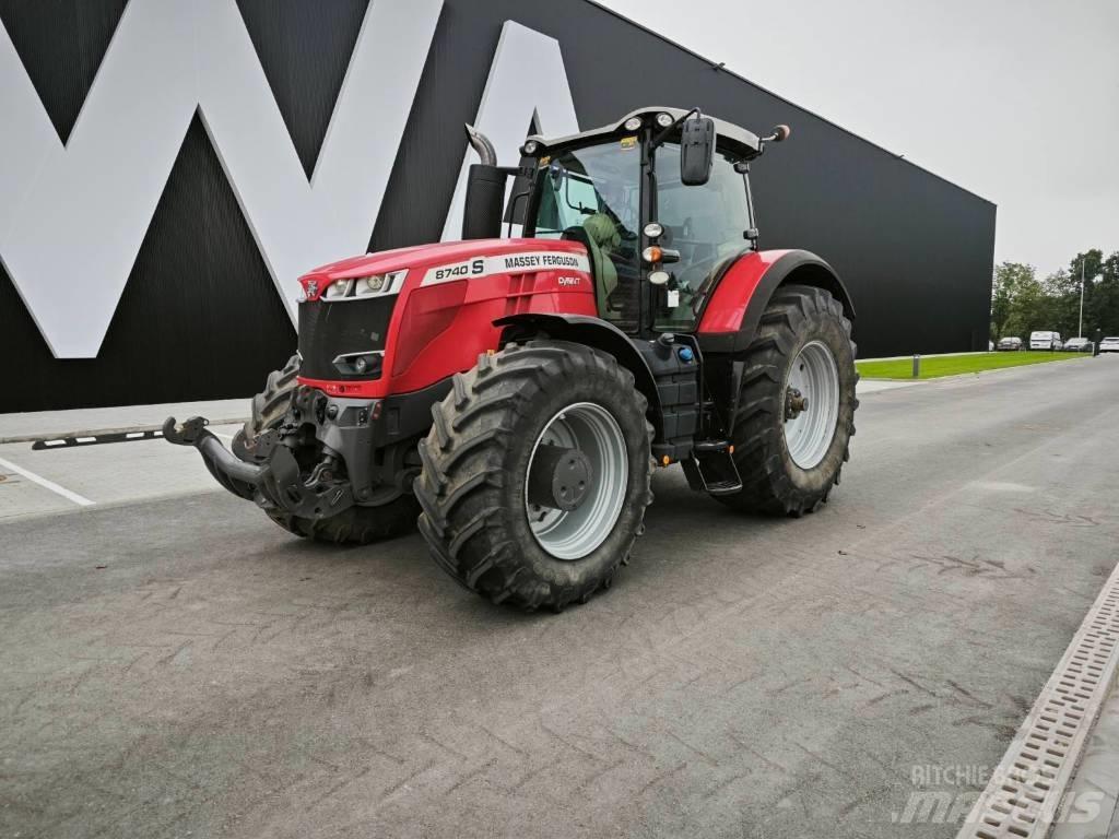 Massey Ferguson 8740 Tractoren