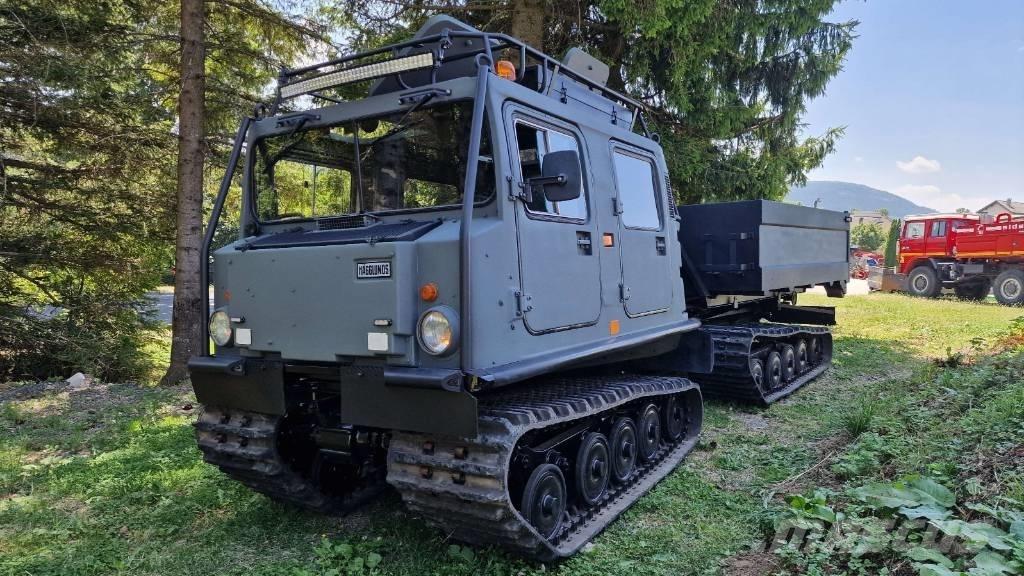 Hägglunds BV206 Sneeuwschuivers en -ruimers