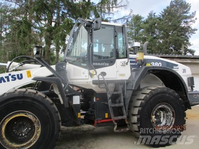 Komatsu WA 380 Wielladers