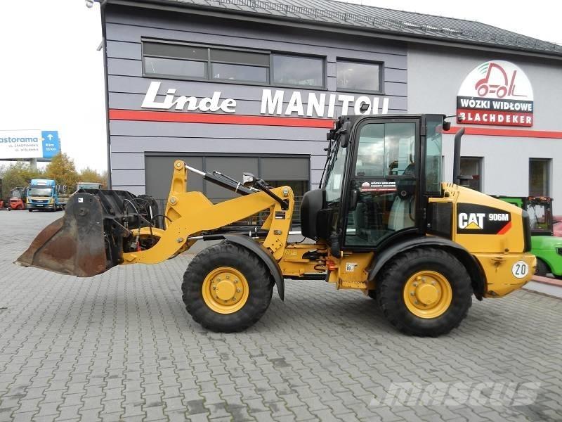 CAT 906M Wielladers