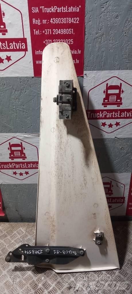 Scania 94 D.    1348514 Cabine en interieur