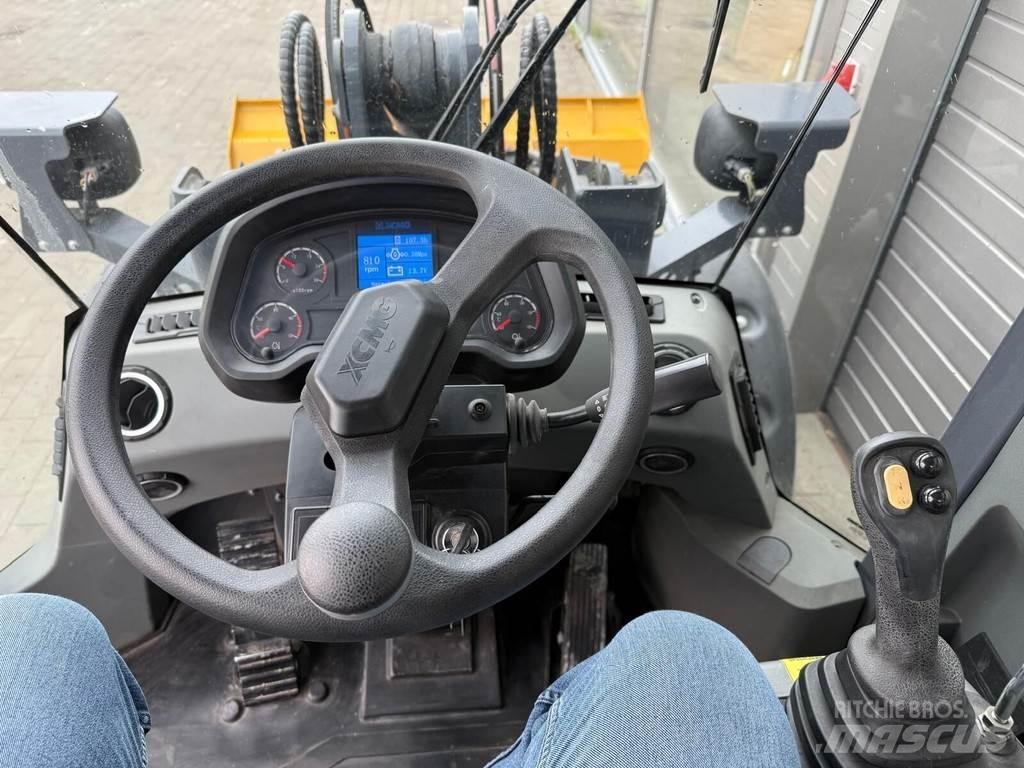 XCMG XC916E Wielladers