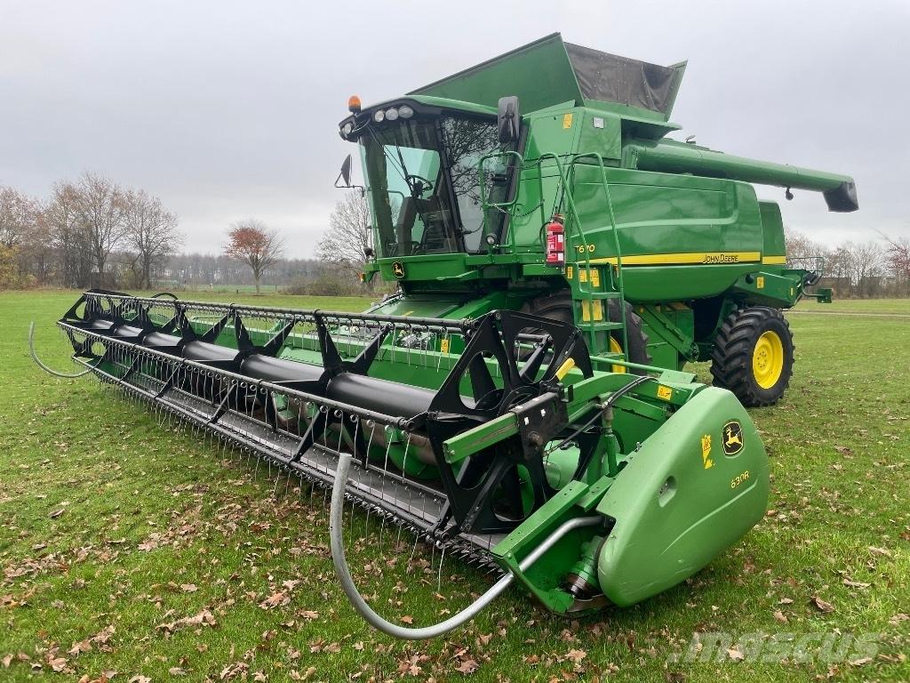 John Deere T 670 i Maaidorsmachines