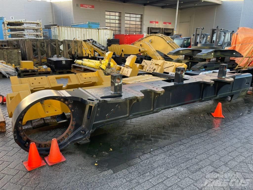 CAT 390 F L Chassis en ophanging