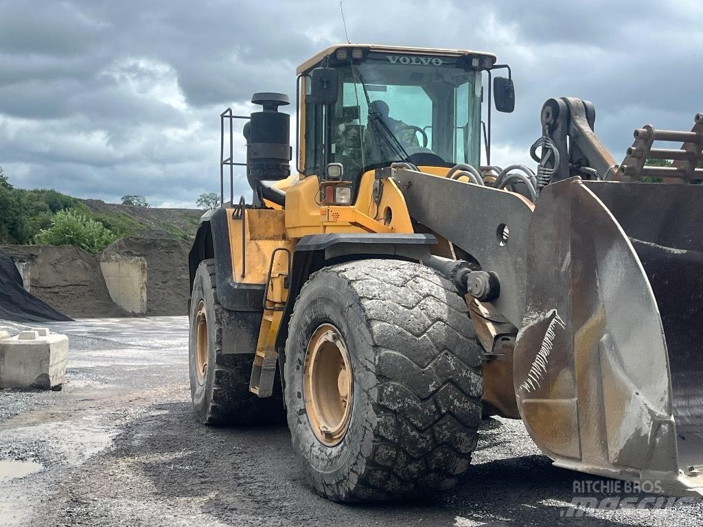 Volvo L 220 G Wielladers