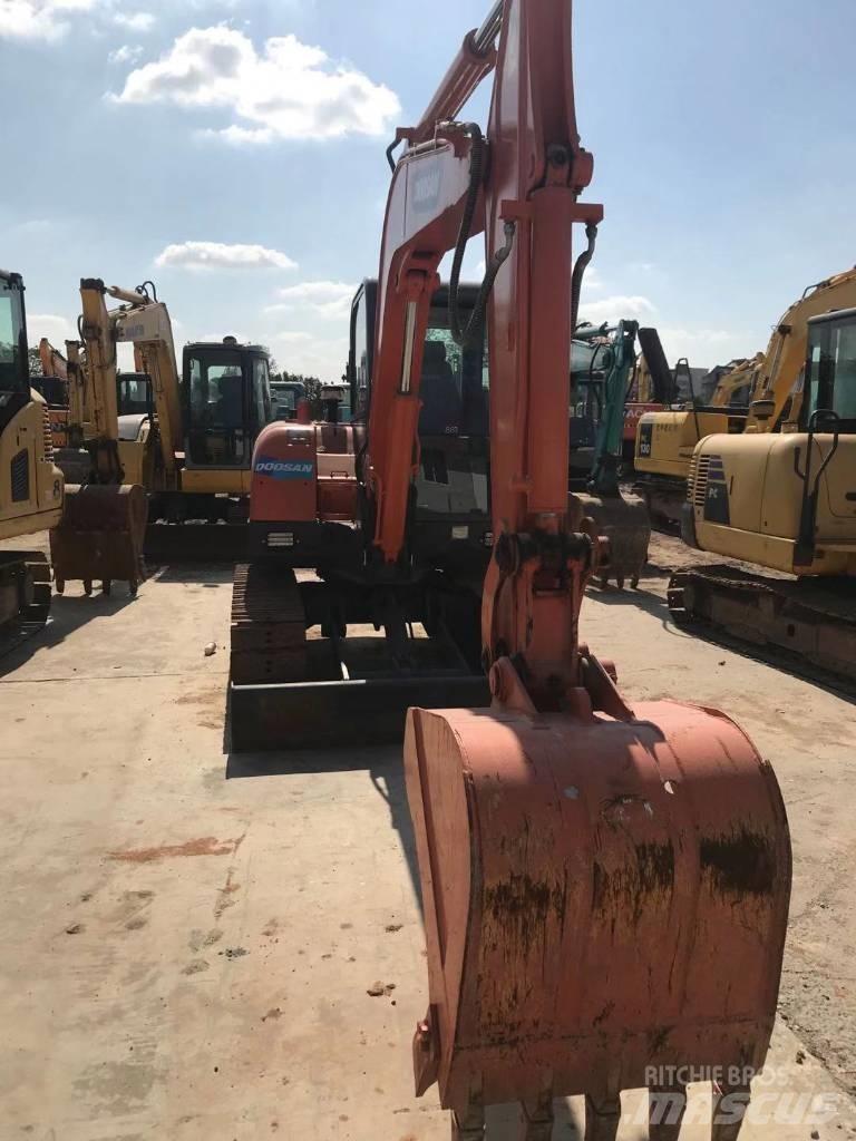 Doosan DX 60 Rupsgraafmachines