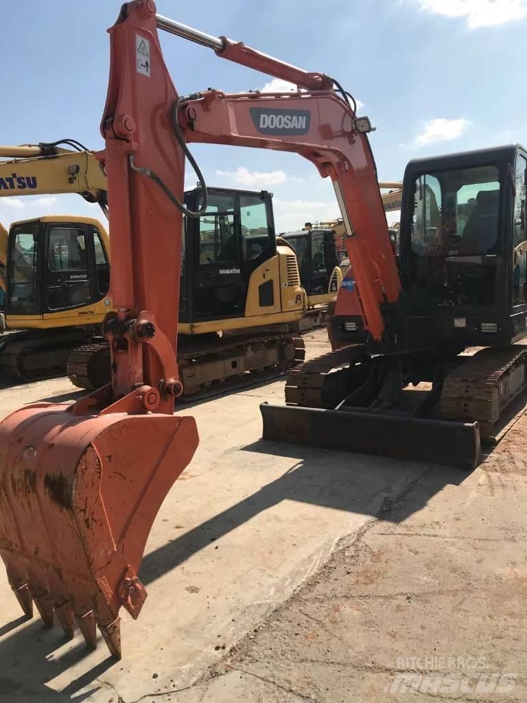 Doosan DX 60 Rupsgraafmachines
