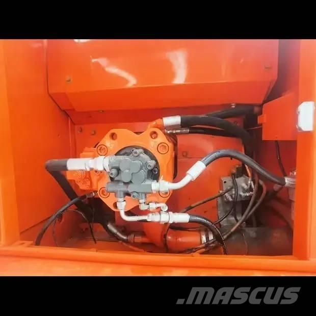 Doosan DX 225 LC Rupsgraafmachines