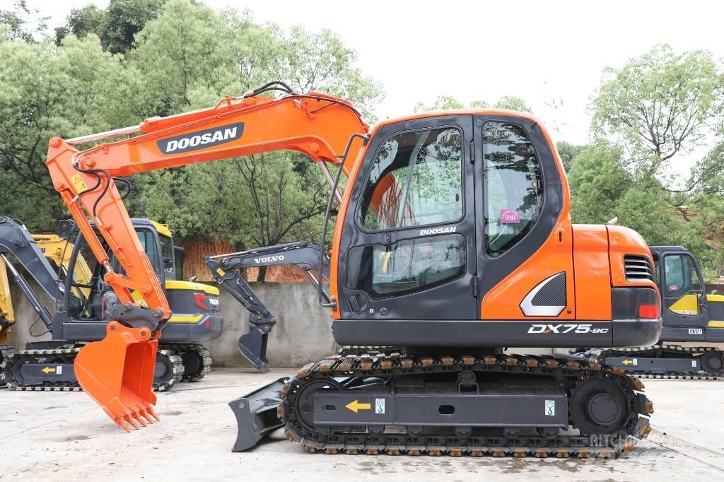 Doosan DX 75-9 C Minigraafmachines < 7t