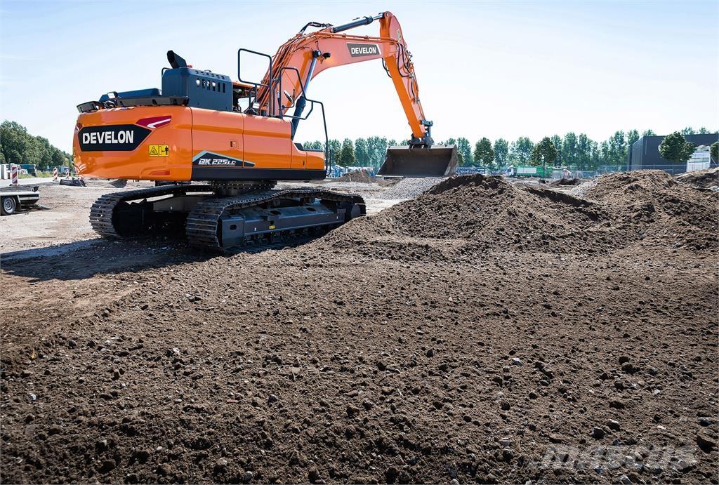 Develon DX225LC-7 Rupsgraafmachines