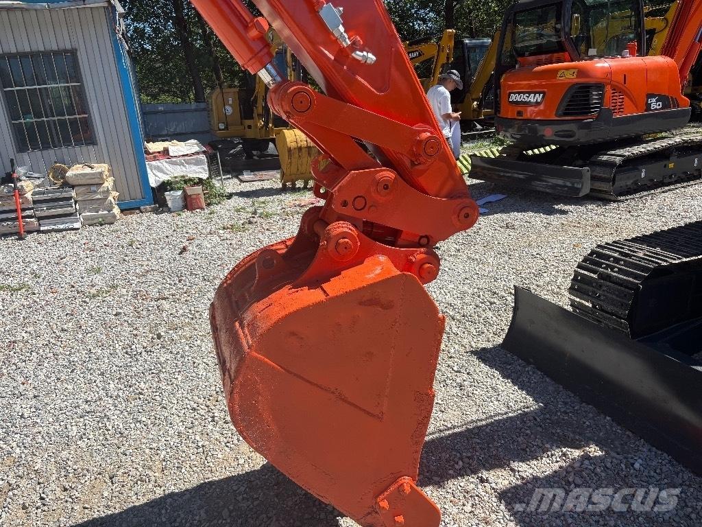 Hitachi ZX 70 Minigraafmachines < 7t