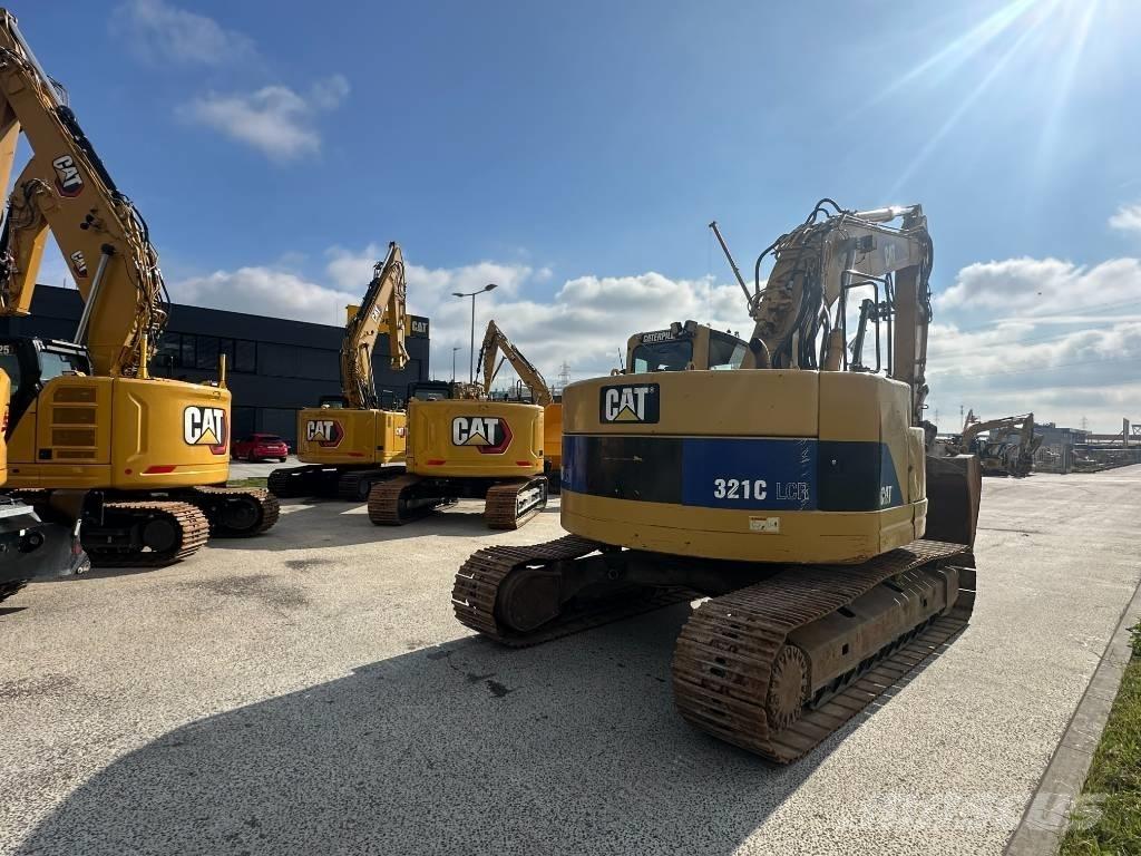 CAT 321 C Rupsgraafmachines