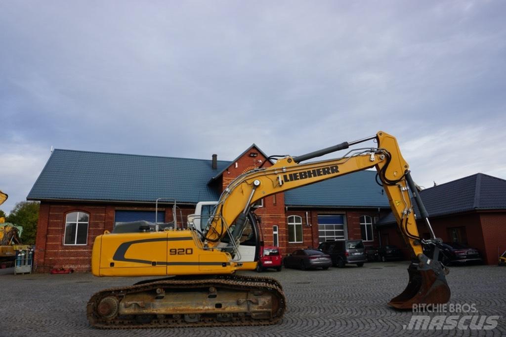 Liebherr R 920 LC Rupsgraafmachines