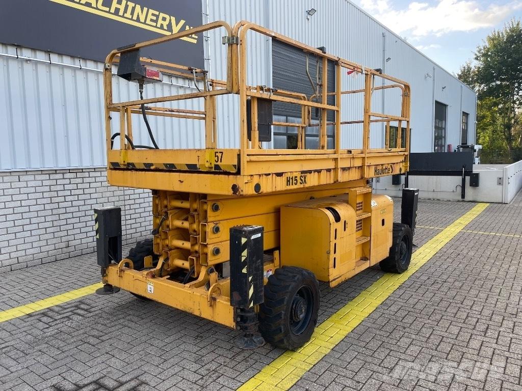 Haulotte H 15 SX Schaarhoogwerkers