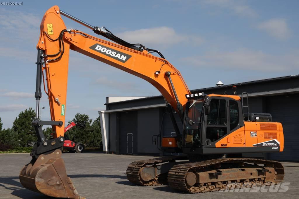 Doosan DX 225 LC-7 Rupsgraafmachines