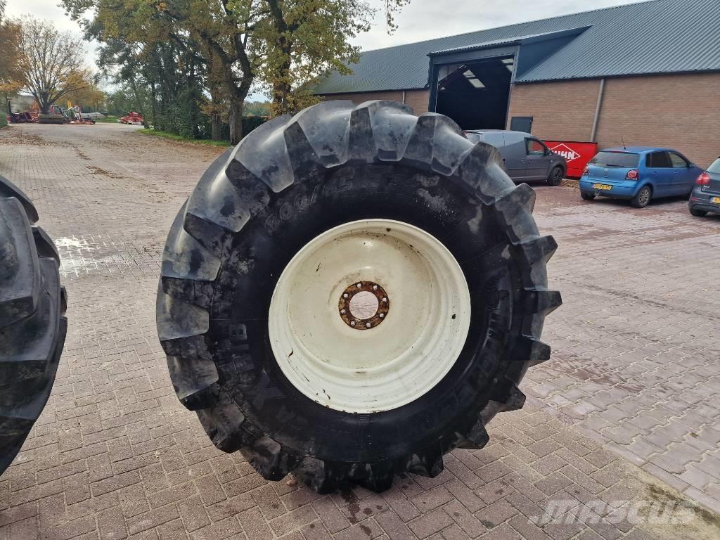 Michelin Mega X Bib Banden, wielen en velgen
