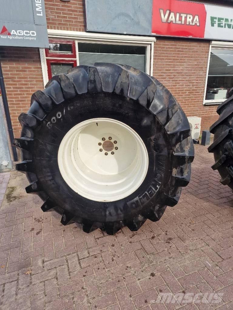 Michelin Mega X Bib Banden, wielen en velgen