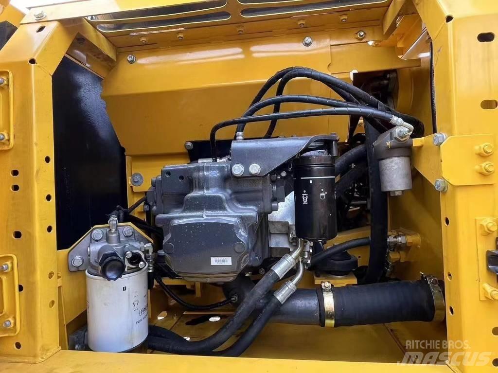 Komatsu pc220 Rupsgraafmachines