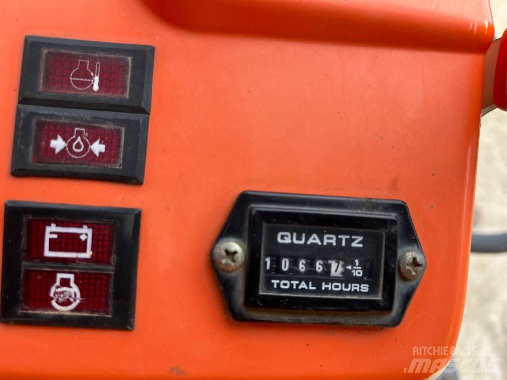 Develon DX 10 Z Minigraafmachines < 7t
