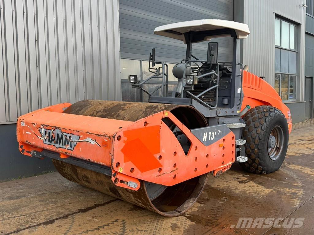 Hamm H13i VIO Trilrolwalsen