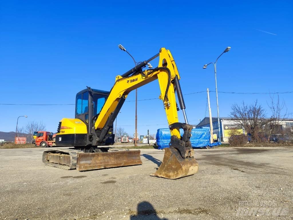 JCB 8085 Midigraafmachines 7t - 12t