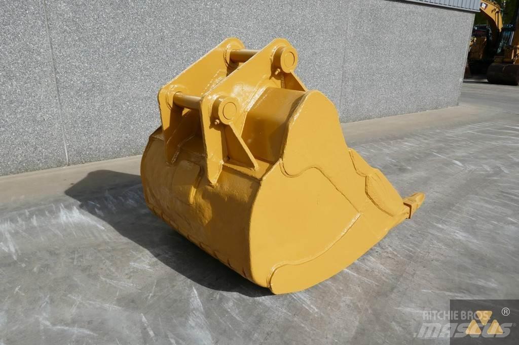CAT 330 Bucket Bakken