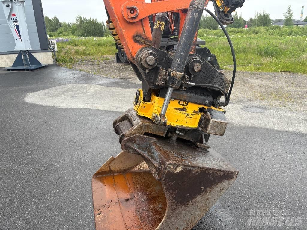 Hitachi ZX135US-3 Rupsgraafmachines
