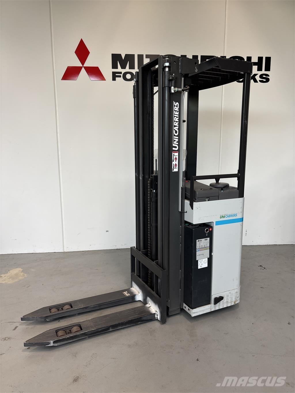 Atlet A160 Zelfrijdende stapelaars