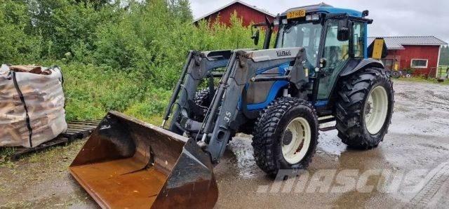 Valtra A85 Tractoren