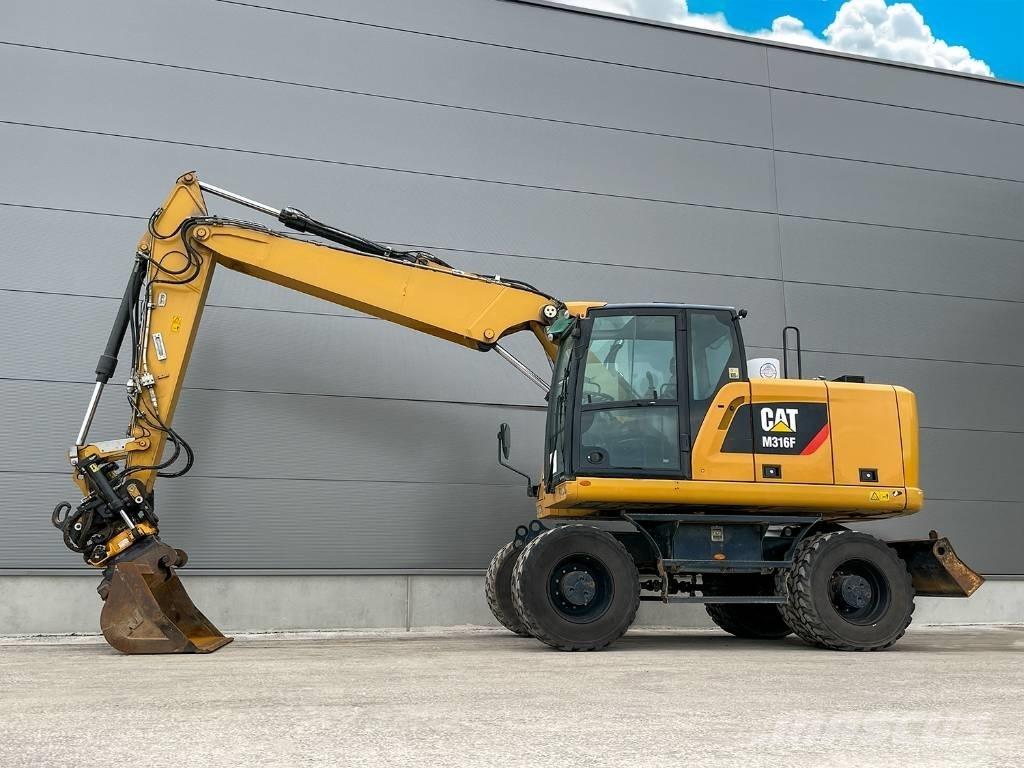CAT M316F Wielgraafmachines