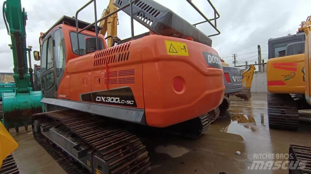 Doosan DX300 LC-9C Rupsgraafmachines