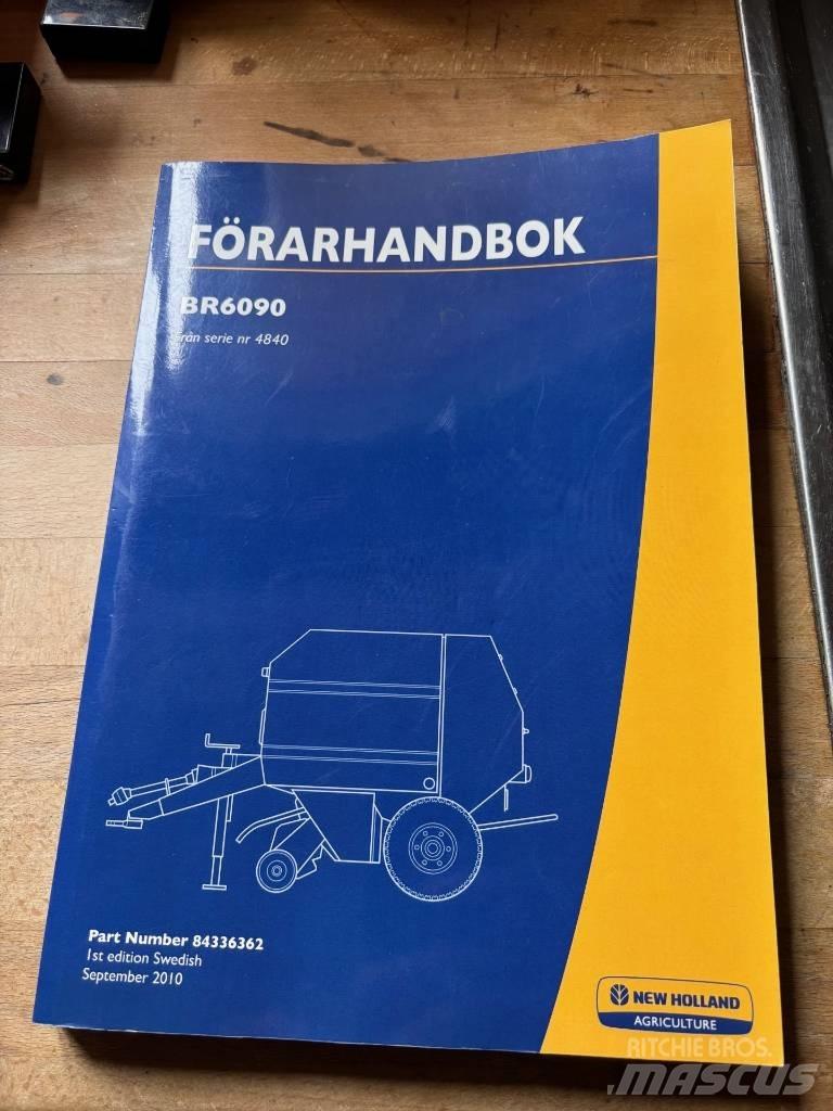 New Holland BR 6090 Ronde-balenpersen