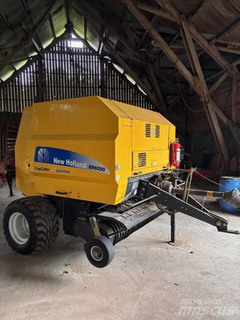 New Holland BR 6090 Ronde-balenpersen