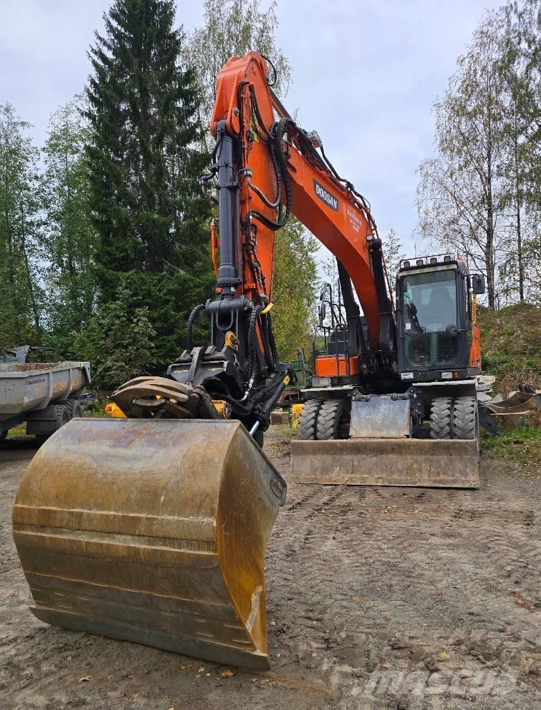 Doosan DX 170 W-5 Wielgraafmachines